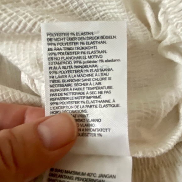 Divided Cropped Embroidery Print Top 3/4 Sleeves, Size M - Picture 7 of 11